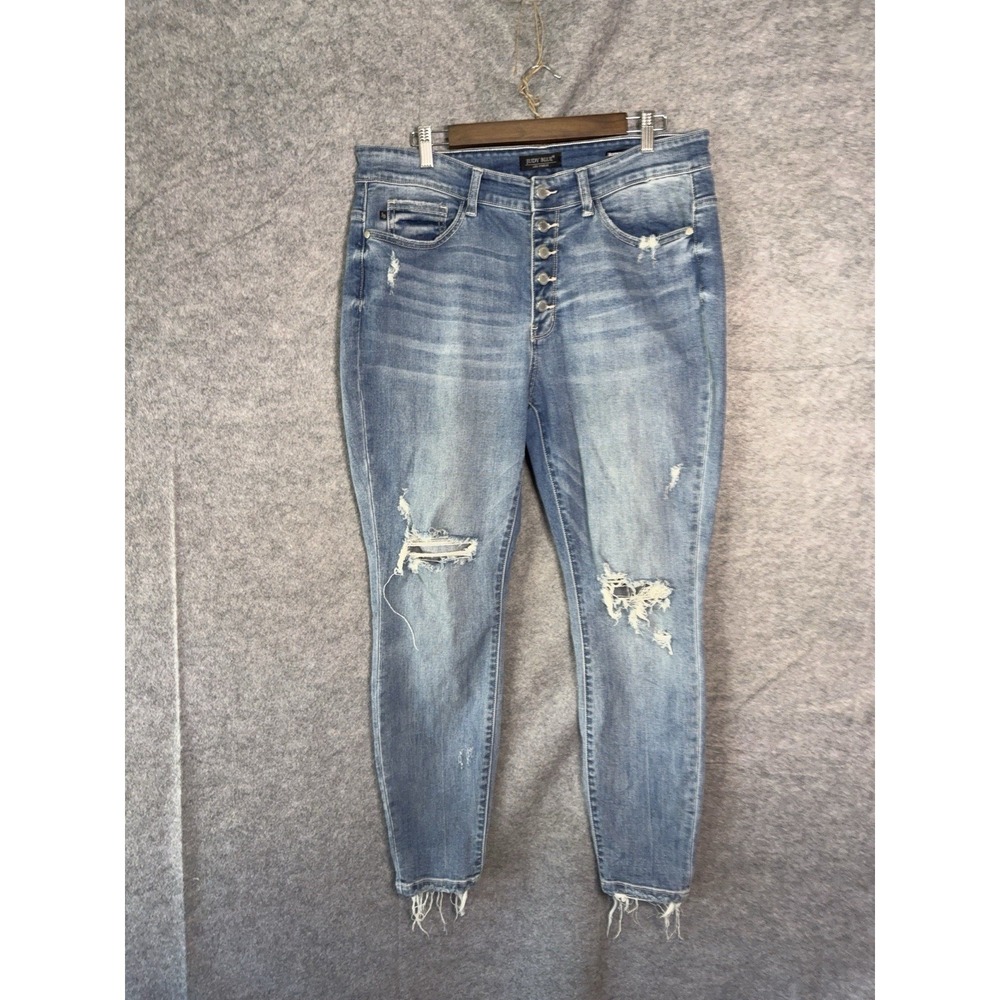 Judy Blue Boyfriend Fit Jeans Women 16W (36" Waist) Blue Button‎ Fly Distressed